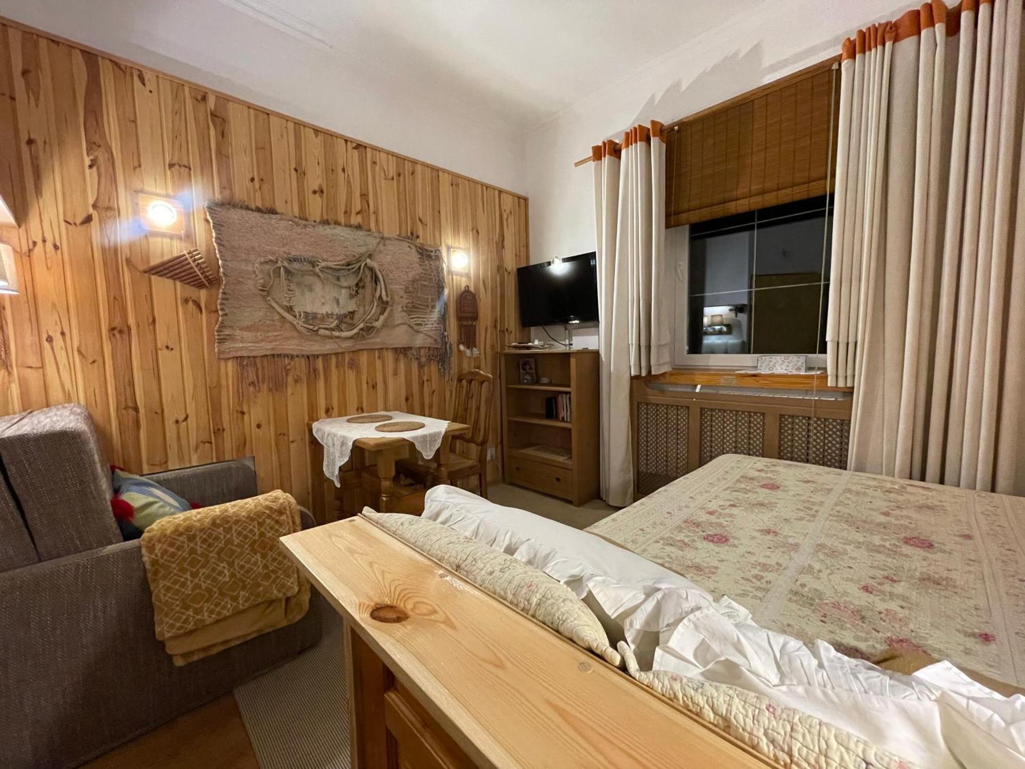 Apartamenty Pod Wiciokrzewem Супрасль Екстер'єр фото